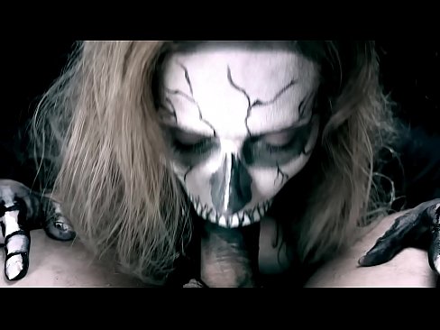 ❤️ Demoniczna dziewczyna ssąca kutasa swoimi czarnymi ustami i połykająca spermę. ☑ Hard porn at us pl.fitorganic.top ❤
